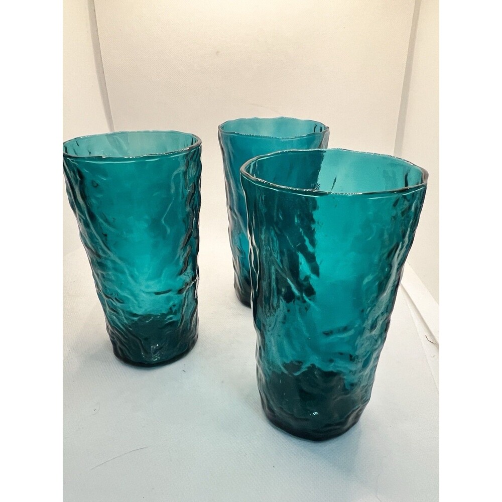 3 Aqua Blue Vintage Crinkle Drinking Glasses Italy italian teal textured water